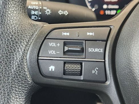 Used 2025 Honda HR-V LX image 26