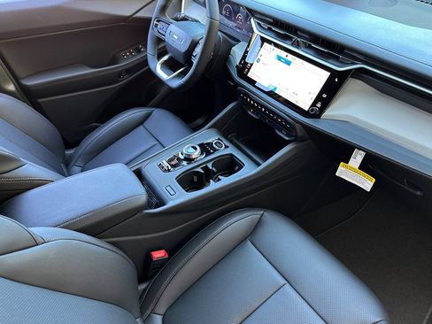 New 2026 Jeep Cherokee Limited AWD/4WD image 16
