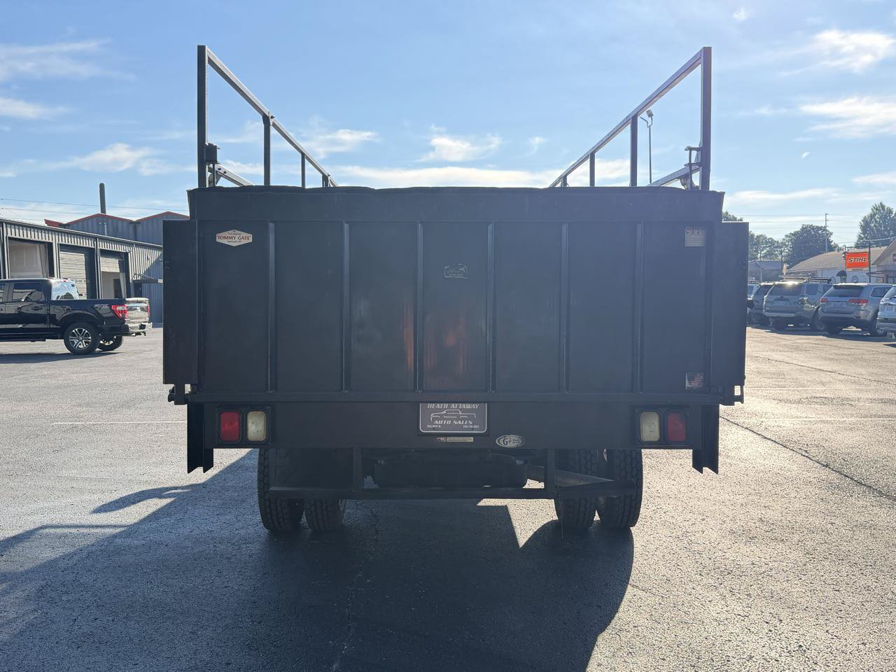 Used 2022 Ford F550 2WD Regular Cab Super Duty image 7