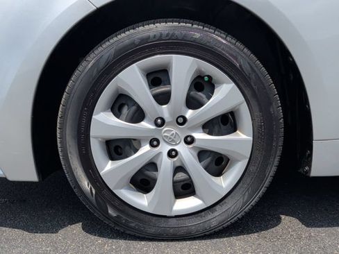 Used 2024 Toyota Corolla LE FWD image 10