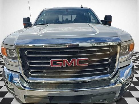 Used 2015 GMC Sierra 2500 SLE w/ SLE Preferred Package AWD/4WD image 5