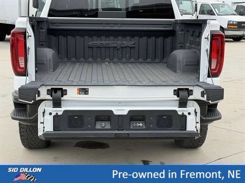 Used 2024 GMC Sierra 1500 AT4X AWD/4WD image 5