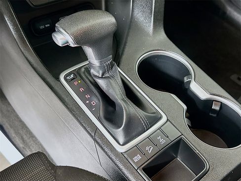 Used 2020 Kia Sportage LX w/ LX Popular Package image 16