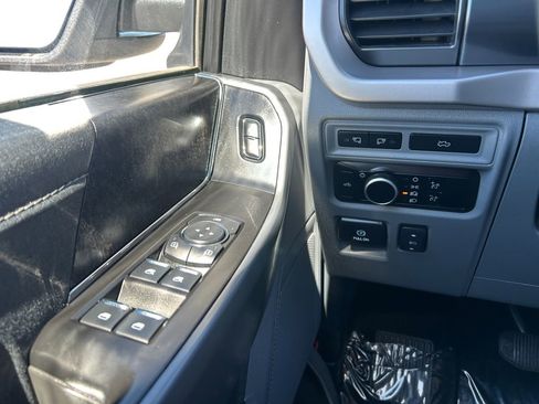 Used 2023 Ford F150 Lightning XLT image 18