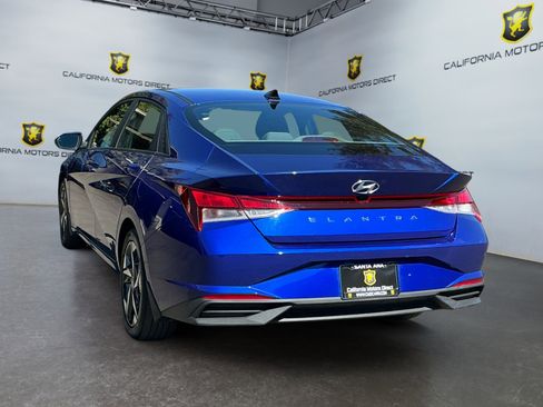 Used 2023 Hyundai Elantra SEL w/ Convenience Package image 7