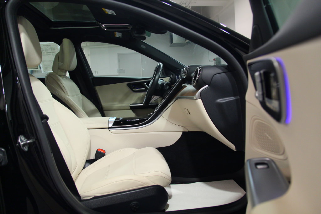 Certified 2024 Mercedes-Benz C 300 4MATIC Sedan image 21