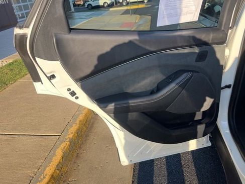 Used 2025 Ford Mustang Mach-E GT w/ Bronze Appearance Package image 18