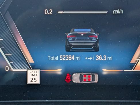 Used 2024 BMW 430i Convertible image 19