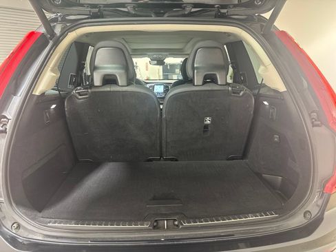 Used 2025 Volvo XC90 T8 Plus w/ Protection Package AWD/4WD image 30