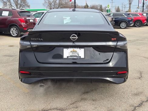 New 2026 Nissan Sentra SR w/ Floor Mat Package FWD image 12
