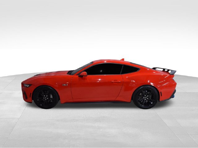 Used 2024 Ford Mustang GT RWD image 6