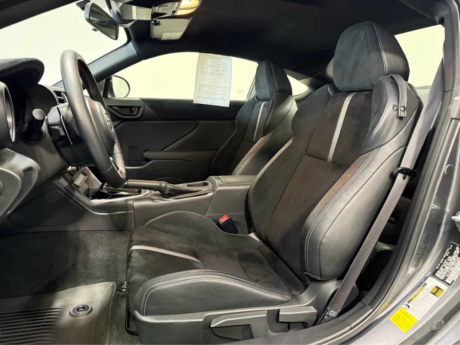 Used 2024 Toyota GR86 Premium RWD image 13