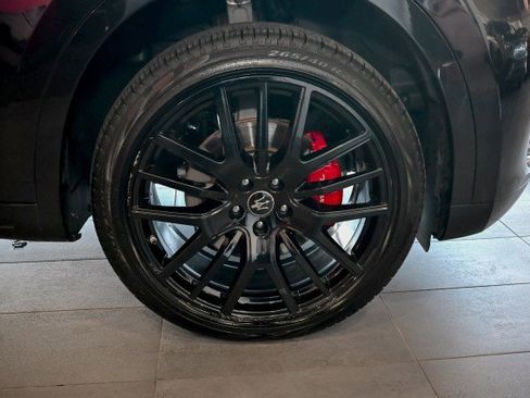 Used 2022 Maserati Levante GT image 46