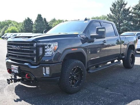 Used 2020 GMC Sierra 2500 AT4 w/ AT4 Premium Package AWD/4WD image 8