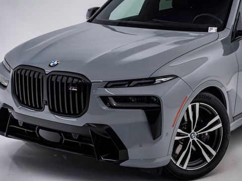 Used 2024 BMW X7 M60i w/ Executive Package AWD/4WD image 4