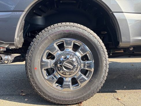 New 2026 Ford F350 Lariat w/ Lariat Premium Package image 4