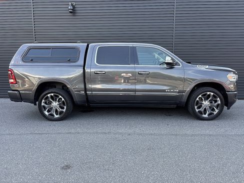 Used 2019 RAM 1500 Limited AWD/4WD image 6