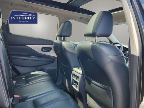 Used 2017 Nissan Murano Platinum w/ Platinum Technology Package AWD/4WD image 28