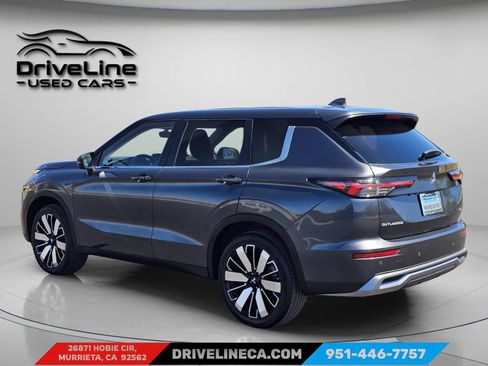 Used 2025 Mitsubishi Outlander SE AWD/4WD image 10
