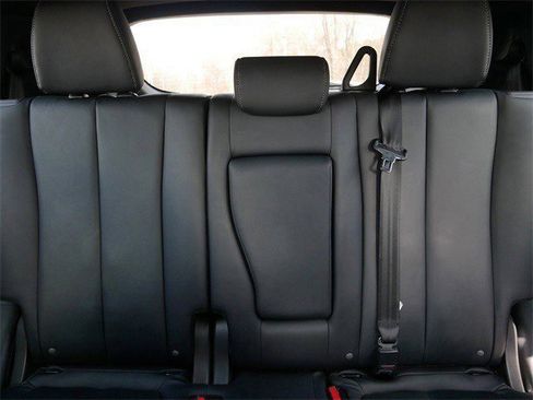 Used 2022 Mitsubishi Eclipse Cross SEL image 14