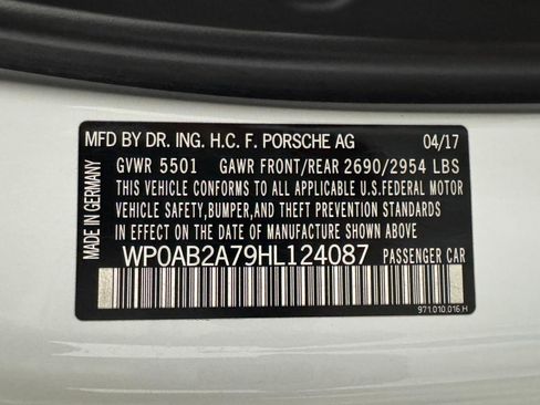 Used 2017 Porsche Panamera 4S image 92