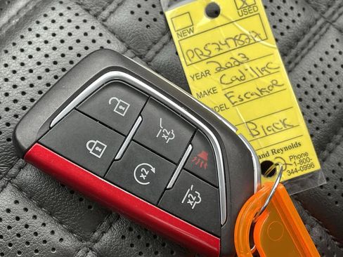 Used 2023 Cadillac Escalade V w/ LPO, ONYX Package image 38