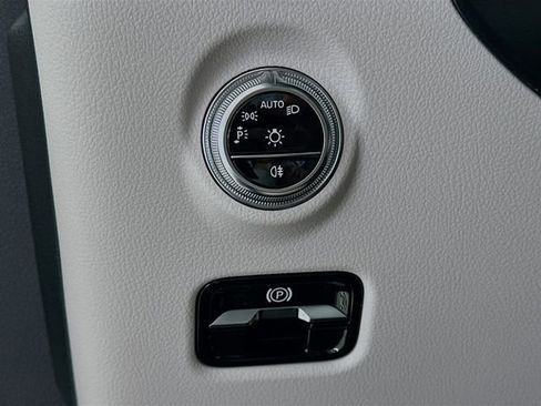 New 2026 Mercedes-Benz CLE 300 4MATIC Cabriolet image 10