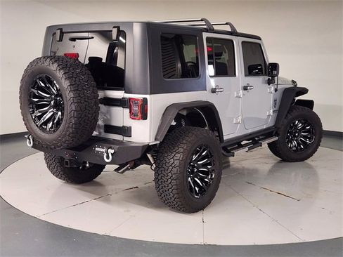 Used 2008 Jeep Wrangler Unlimited Rubicon w/ Dual Top Group image 2
