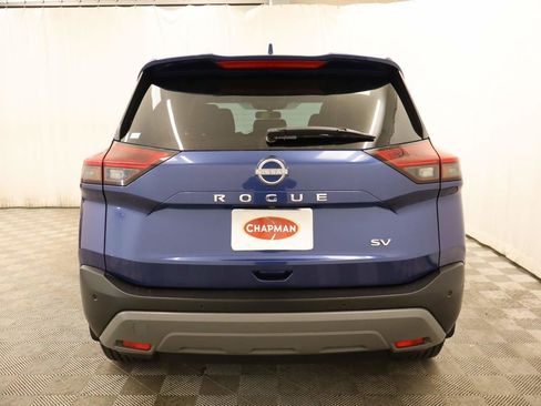 Used 2023 Nissan Rogue SV image 5