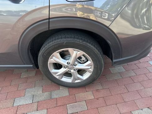 Certified 2024 Honda HR-V LX image 6