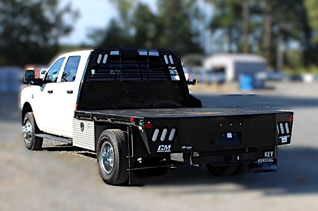 Used 2024 RAM 3500 Tradesman w/ Chrome Appearance Group AWD/4WD image 4