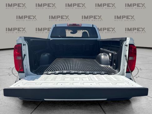 Used 2022 Chevrolet Colorado LT w/ Fleet Safety Package RWD image 14