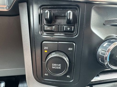Used 2022 Ford F150 Lariat w/ Equipment Group 502A High AWD/4WD image 24