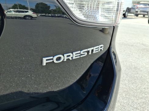 Used 2020 Subaru Forester Premium AWD/4WD image 32