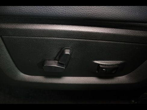 Used 2018 RAM 1500 Sport w/ Convenience Group AWD/4WD image 13