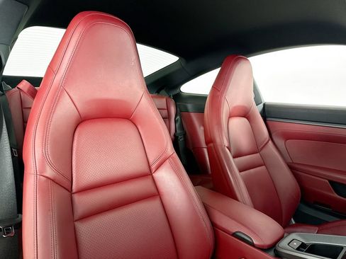 Certified 2024 Porsche 911 Carrera RWD image 18