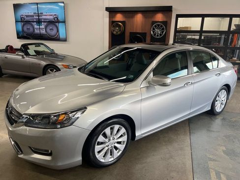 Used 2013 Honda Accord EX-L image 4