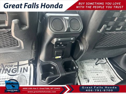 Used 2020 Jeep Gladiator Rubicon w/ Advanced Safety Group AWD/4WD image 23
