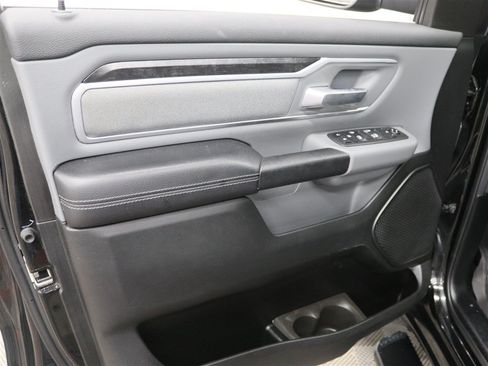Used 2020 RAM 1500 Big Horn AWD/4WD image 16