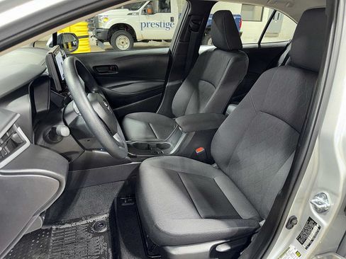 Used 2026 Toyota Corolla LE w/ LE Premium Package FWD image 15