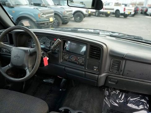 Used 2002 Chevrolet Silverado 1500 2WD Regular Cab image 14