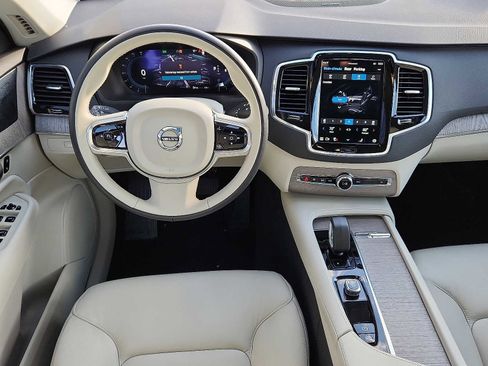 Certified 2023 Volvo XC90 B6 Plus w/ Protection Package Premier image 11