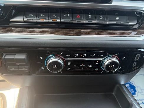 New 2026 GMC Sierra 1500 Elevation w/ Elevation Premium Package AWD/4WD image 23