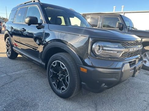 Used 2025 Ford Bronco Sport Outer Banks w/ Outer Banks Tech Package+ image 8