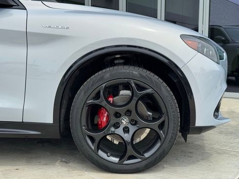 New 2026 Alfa Romeo Stelvio Sprint w/ Convenience Package AWD/4WD image 8