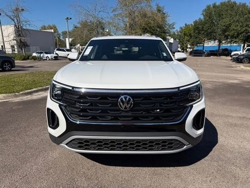 New 2026 Volkswagen Atlas Cross Sport SE AWD/4WD image 2