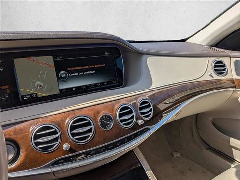 Used 2015 Mercedes-Benz S 550 Sedan image 12