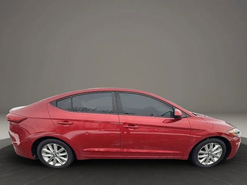 Used 2017 Hyundai Elantra Value Edition image 4