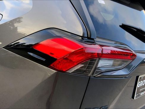 Used 2025 Toyota RAV4 XLE w/ Convenience Package FWD image 29