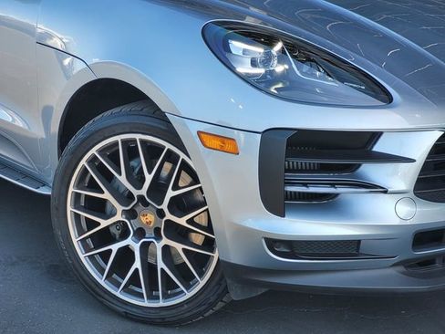 Used 2021 Porsche Macan S AWD/4WD image 3